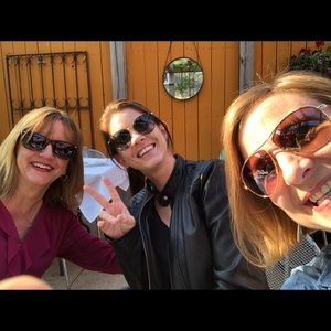 Meet your Posher, Donna